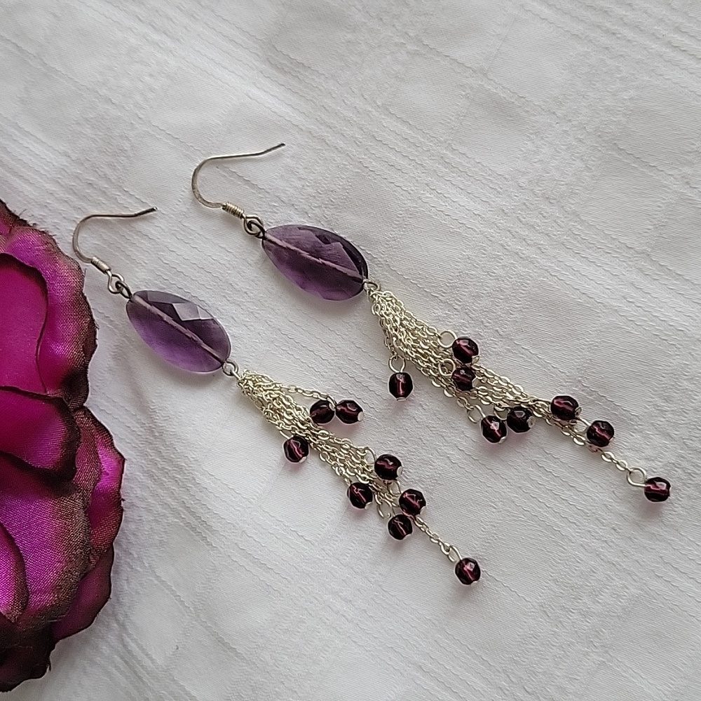 ⭐️2/$15 Purple dangle earrings